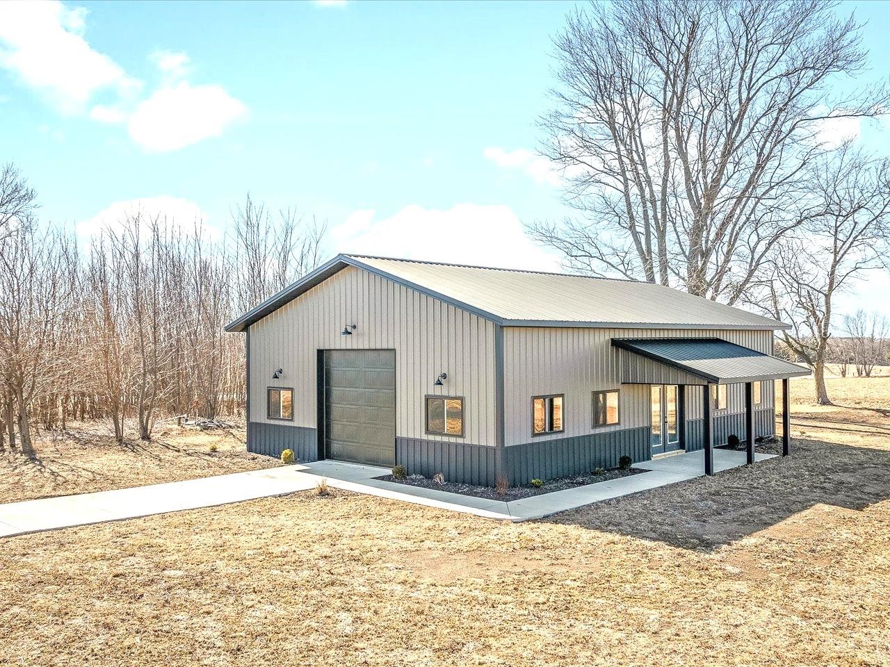 14483 Montague Road Winnebago, IL 61088 - Photo 4 of 62 Gallery Image 4