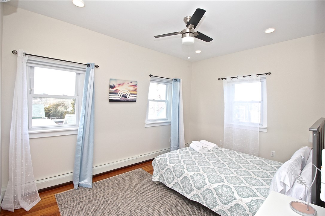 668 Thames Street, Unit 3 Newport, RI 02840 - Photo 28 of 47 Bedroom 1