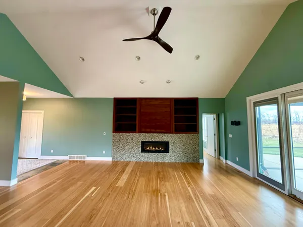 $940,000 | 16054 Division Drive, Marshall, MI 49068