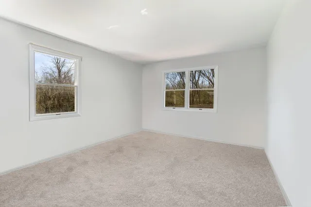 $4,975 | 47 West Stone Avenue, Lake Forest, IL 60045