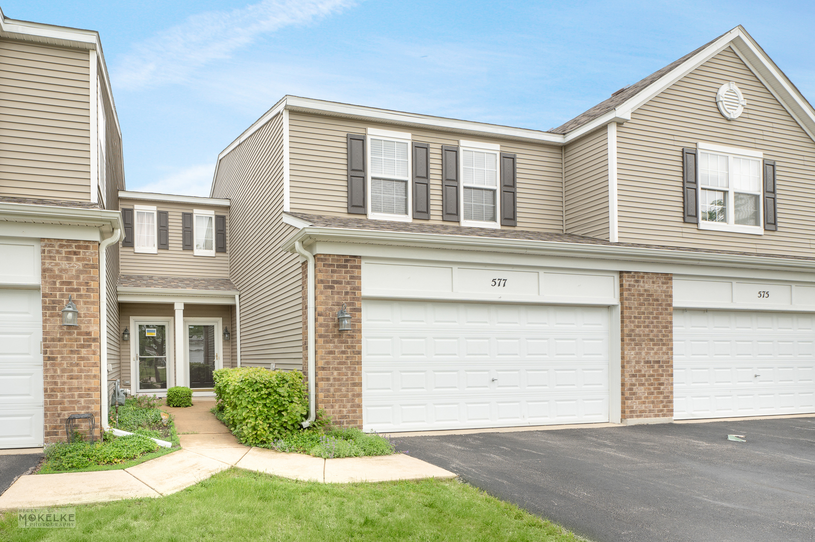 577 Springbrook Trail North, Oswego, IL 60543 Compass