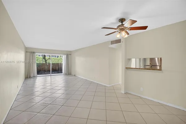 $2,500 | 1700 Southeast 15th Street, Unit 106, Fort Lauderdale, FL 33316