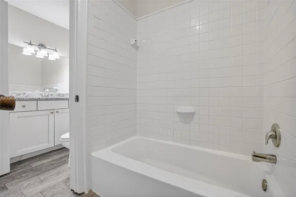 $2,500 | 1700 Southeast 15th Street, Unit 106, Fort Lauderdale, FL 33316