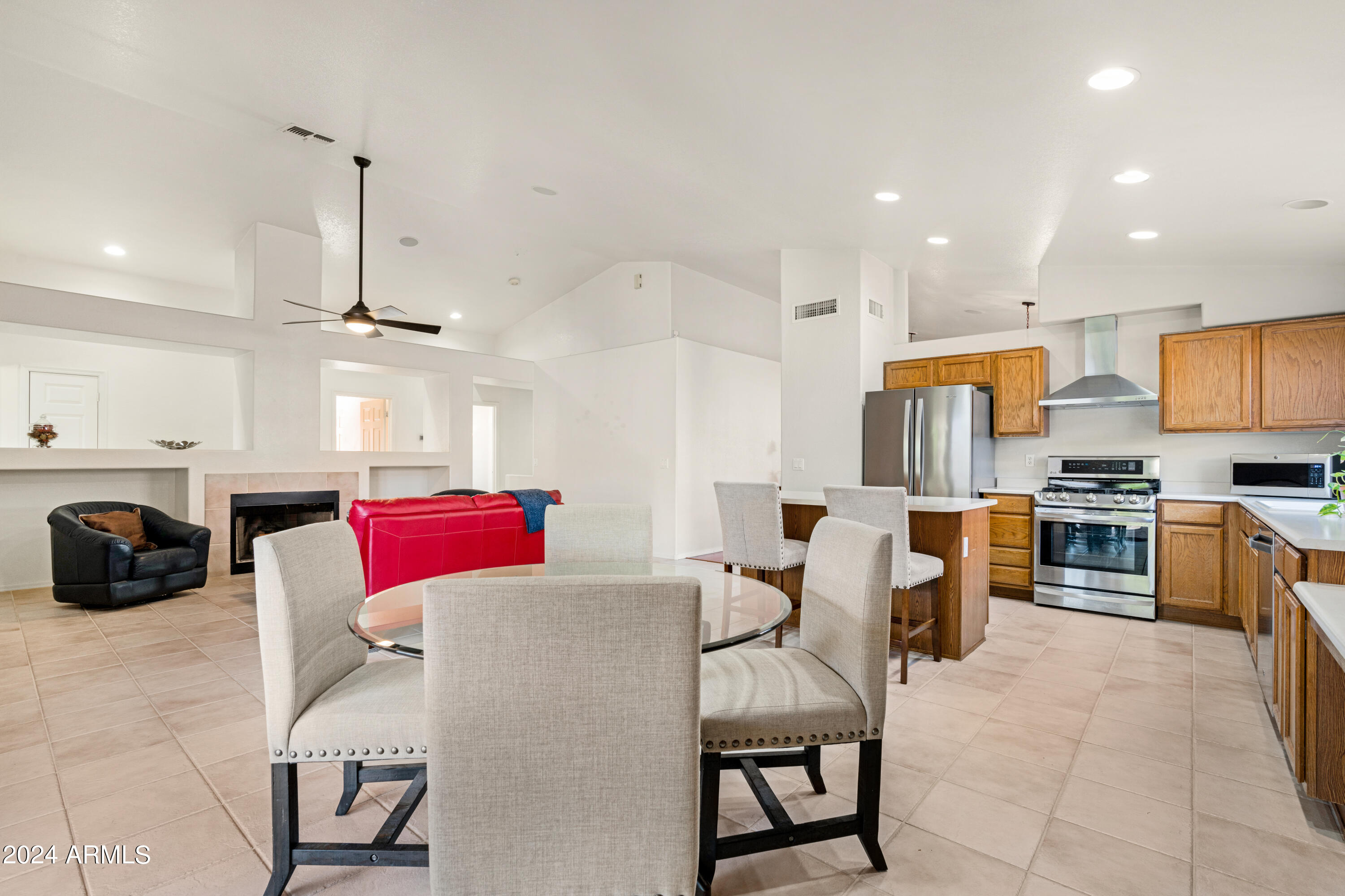 3921 West Bloomfield Road Phoenix, AZ 85029 - Photo 3 of 44 Kitchen 6