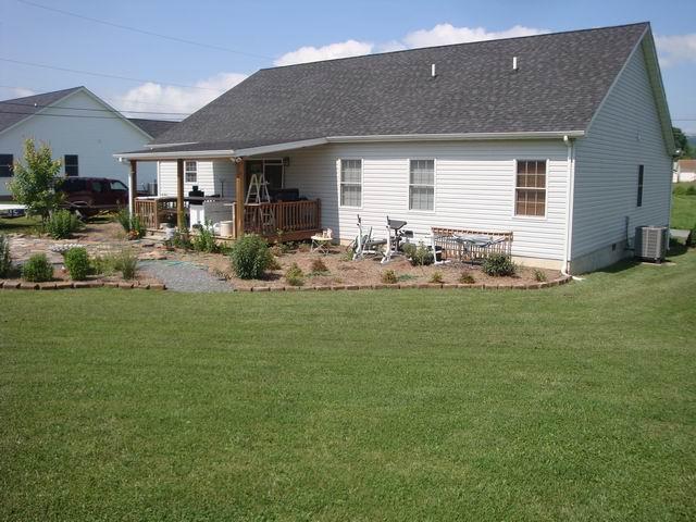 304 West Bailey Road Lewisburg, WV 24901 - Photo 10 of 23 Back of House