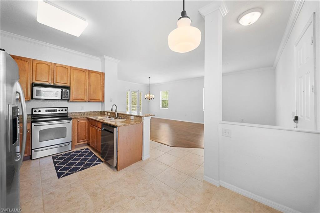 970 Peggy Circle, Unit 604 Naples, FL 34113 - Photo 18 of 35