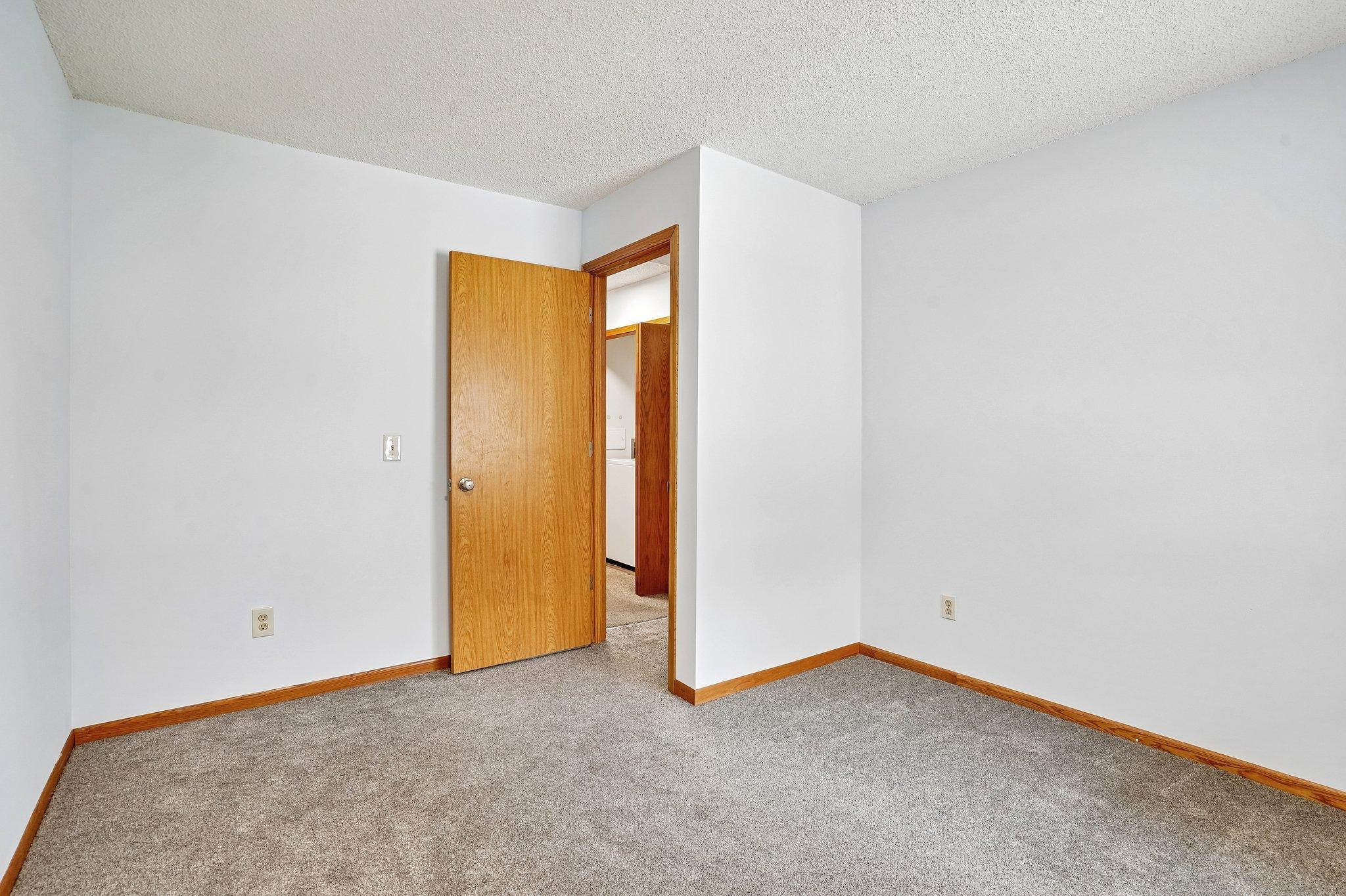 18669 Clear View Court Minnetonka, MN 55345 - Photo 27 of 34
