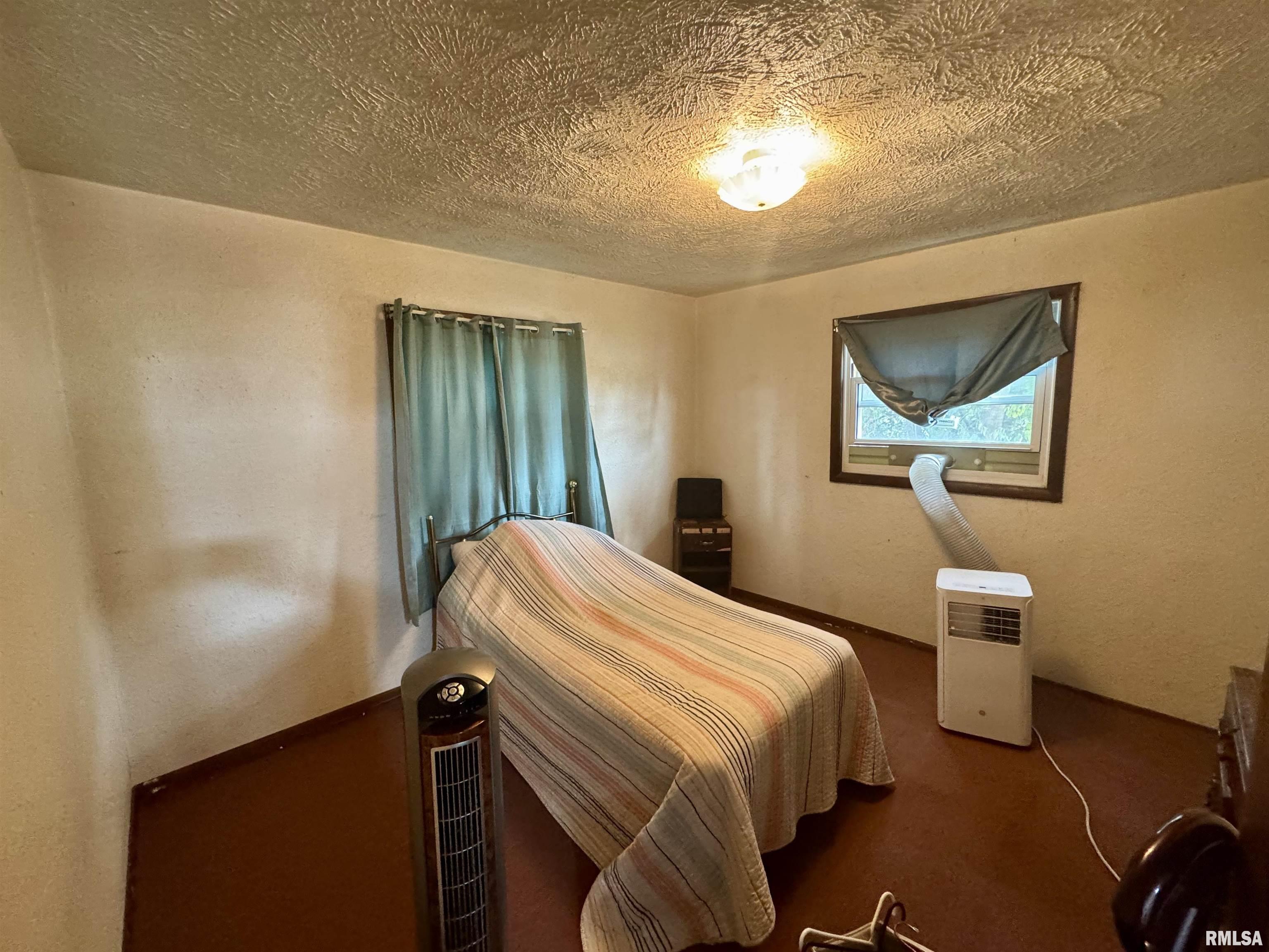 212 West Sylvia Avenue Christopher, IL 62822 - Photo 16 of 20