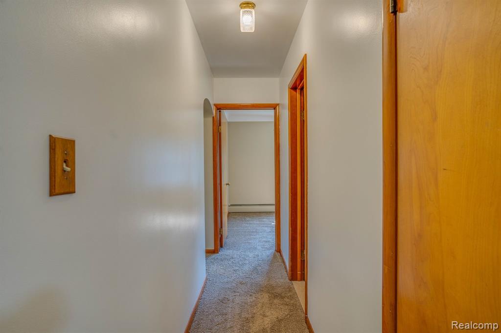 1467 South Riverside Avenue St. Clair, MI 48079 - Photo 8 of 38