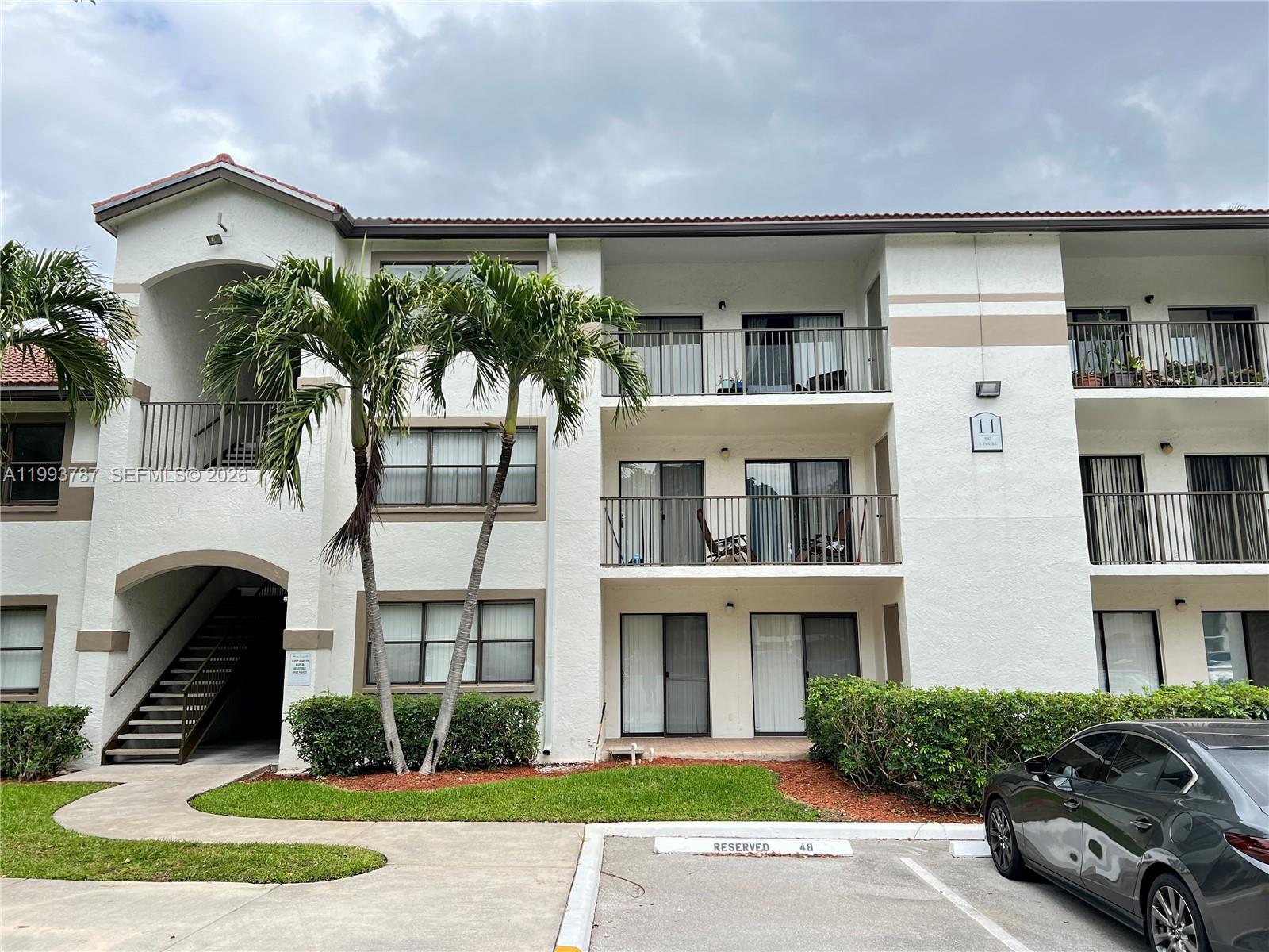530 South Park Road, Unit 1511 Hollywood, FL 33021 - Photo 1 of 12