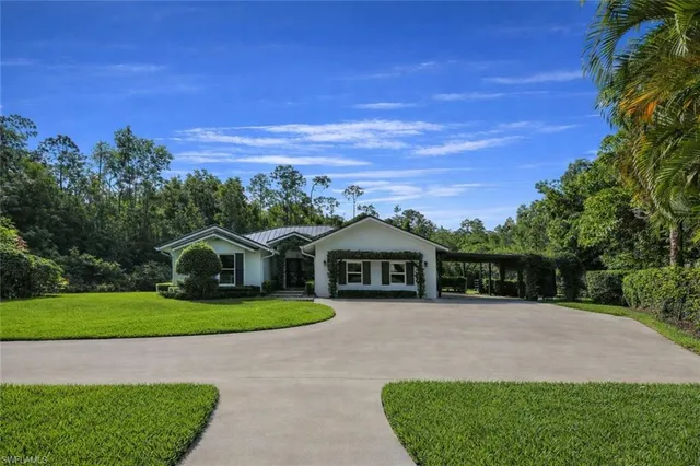 $2,349,000 | 5840 Bur Oaks Lane, Naples, FL 34119