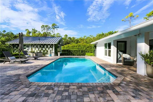 $2,349,000 | 5840 Bur Oaks Lane, Naples, FL 34119