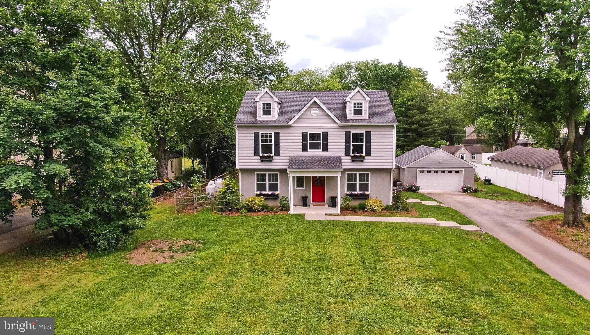 880 Rabbit Run Road Blue Bell, PA 19422 - Photo 3 of 43 Gallery Image 3