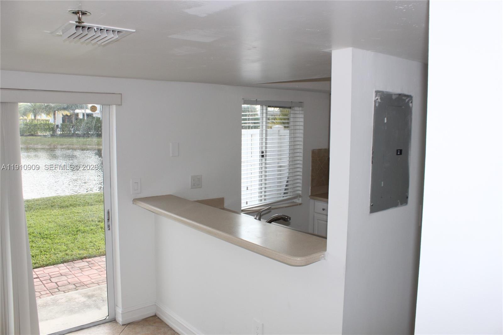 180 Riviera Circle, Unit 305 Weston, FL 33326 - Photo 18 of 24