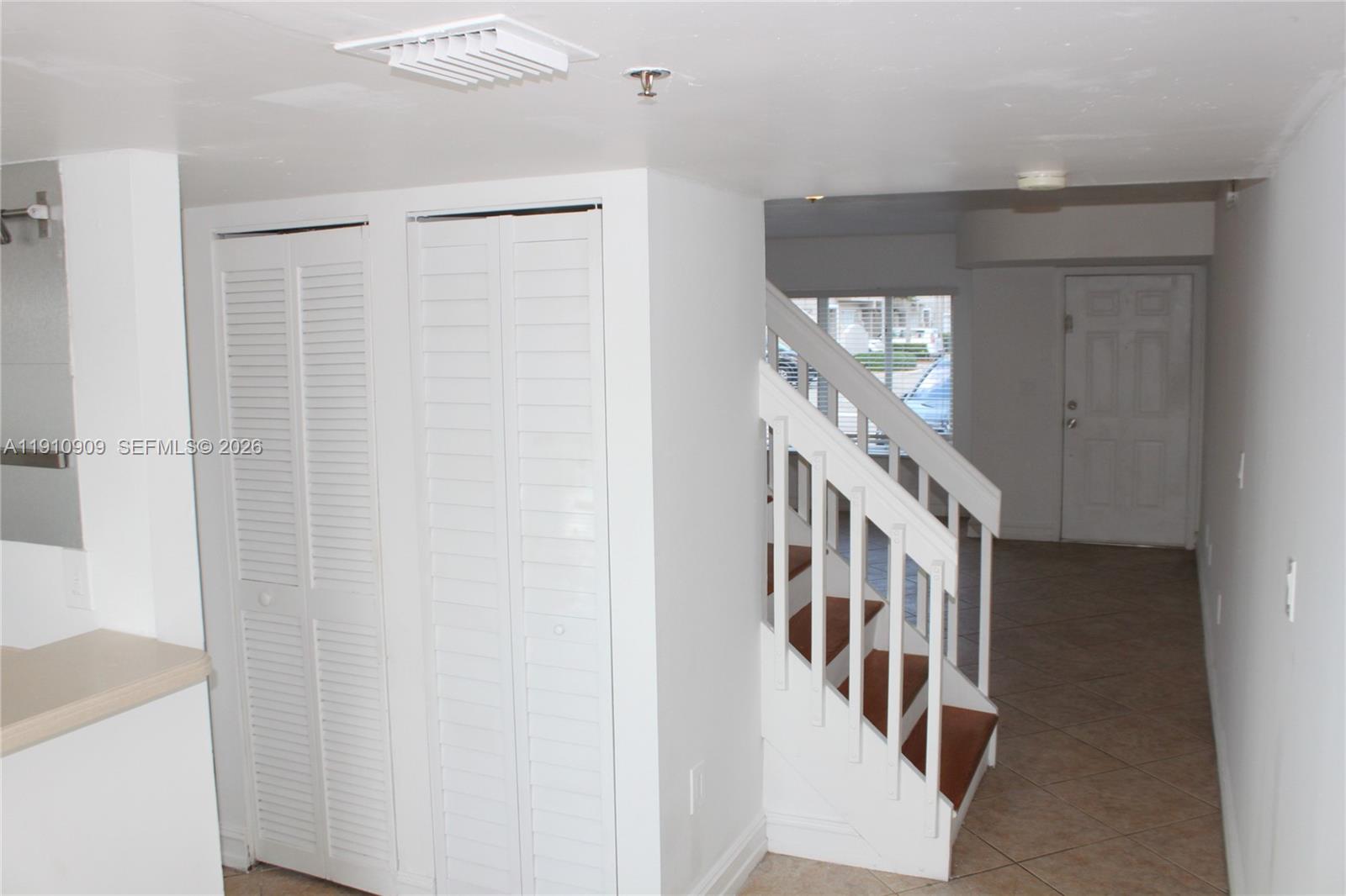 180 Riviera Circle, Unit 305 Weston, FL 33326 - Photo 19 of 24