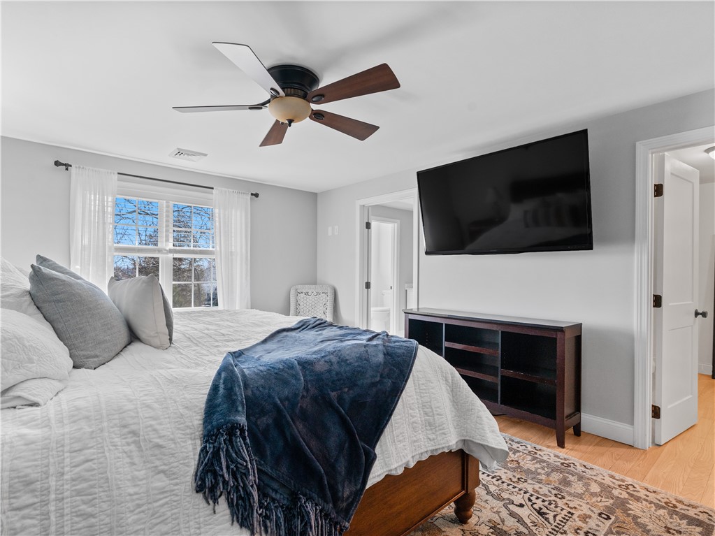 21 Overhill Road Warren, RI 02885 - Photo 17 of 39
