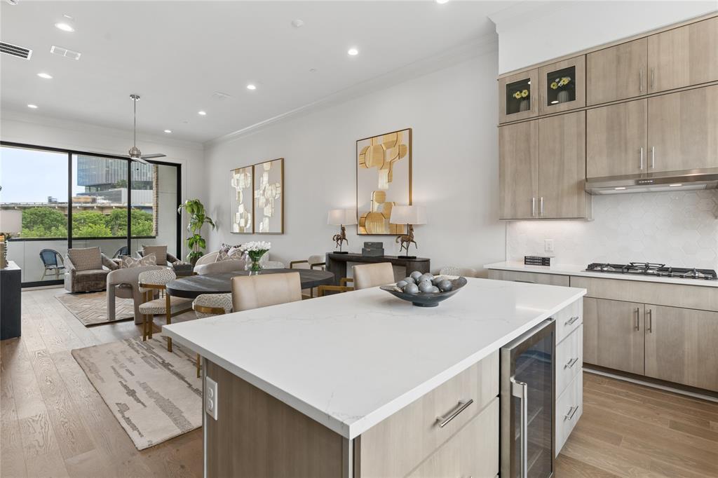 2401 Canton Street, Unit 1005 Dallas, TX 75201 - Photo 11 of 40 Image of model home with similar floorplan.