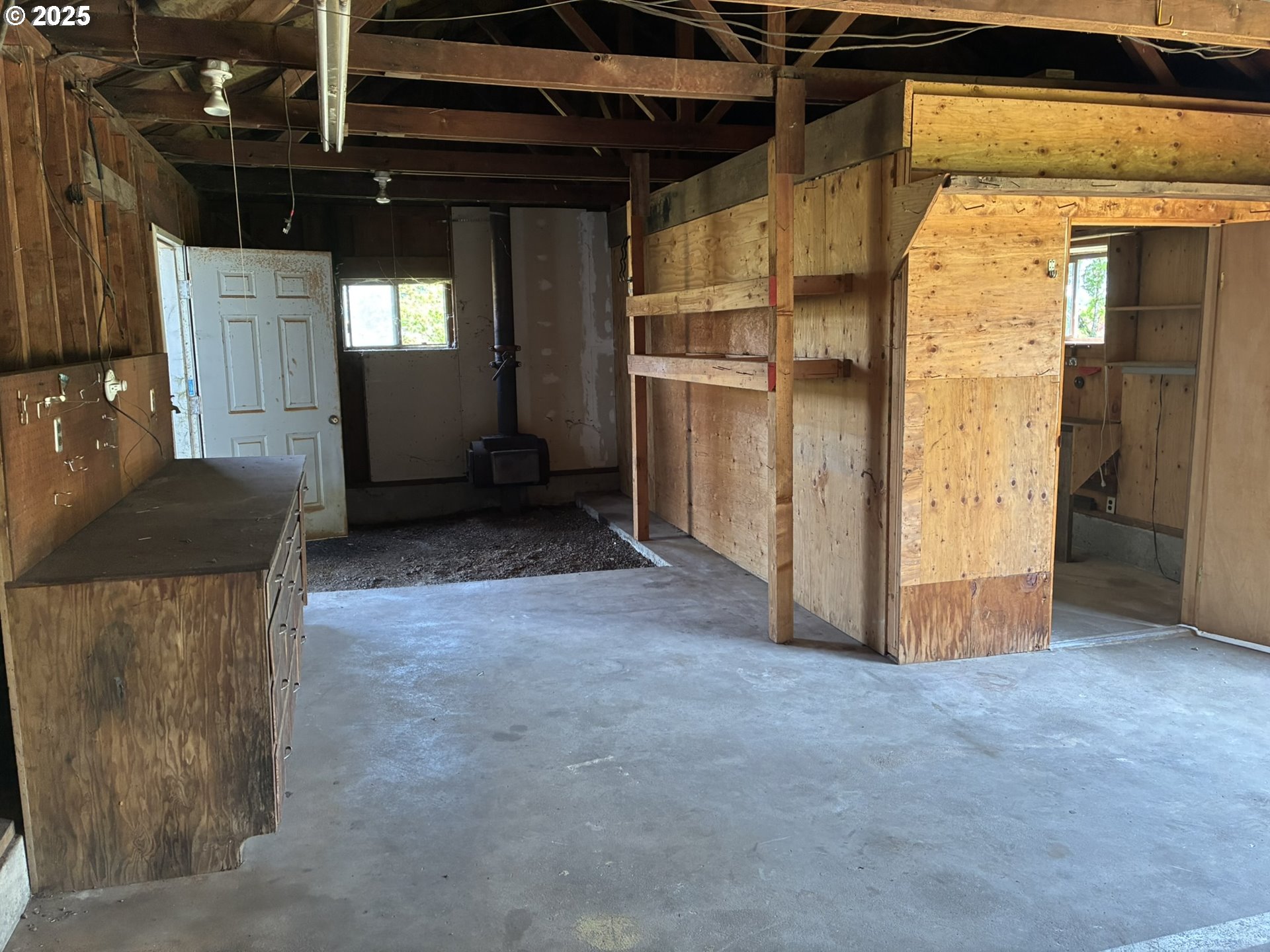 33962 Church Road Warren, OR 97053 - Photo 11 of 31 Gallery Image 11
