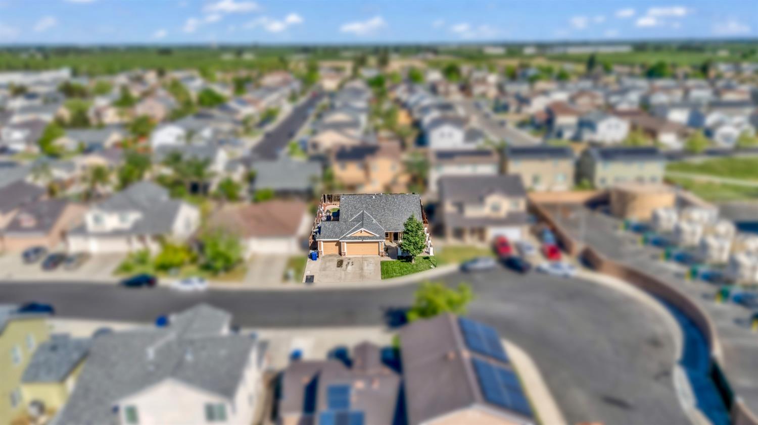 5432 Roselena Way Keyes, CA 95328 - Photo 16 of 16 a view of yard from a balcony