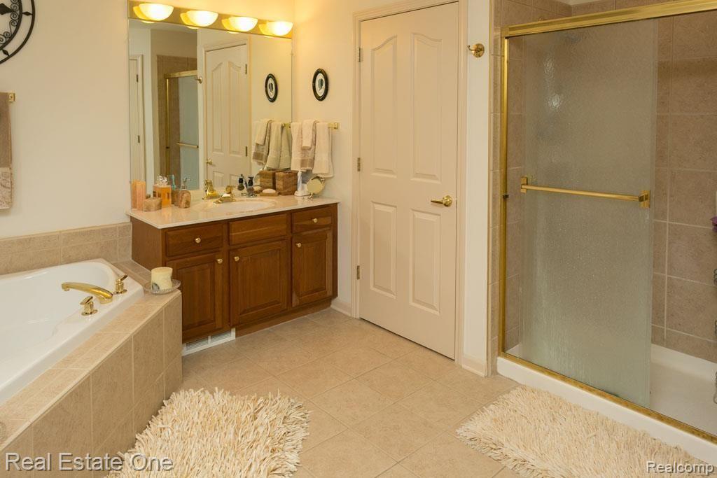 3695 Piedmonte Drive Rochester, MI 48306 - Photo 35 of 49 4Y0A2533.jpg
