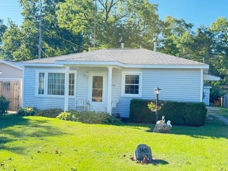 3405 Port Austin Road Port Austin, MI 48467 - Photo 2 of 14 Gallery Image 2