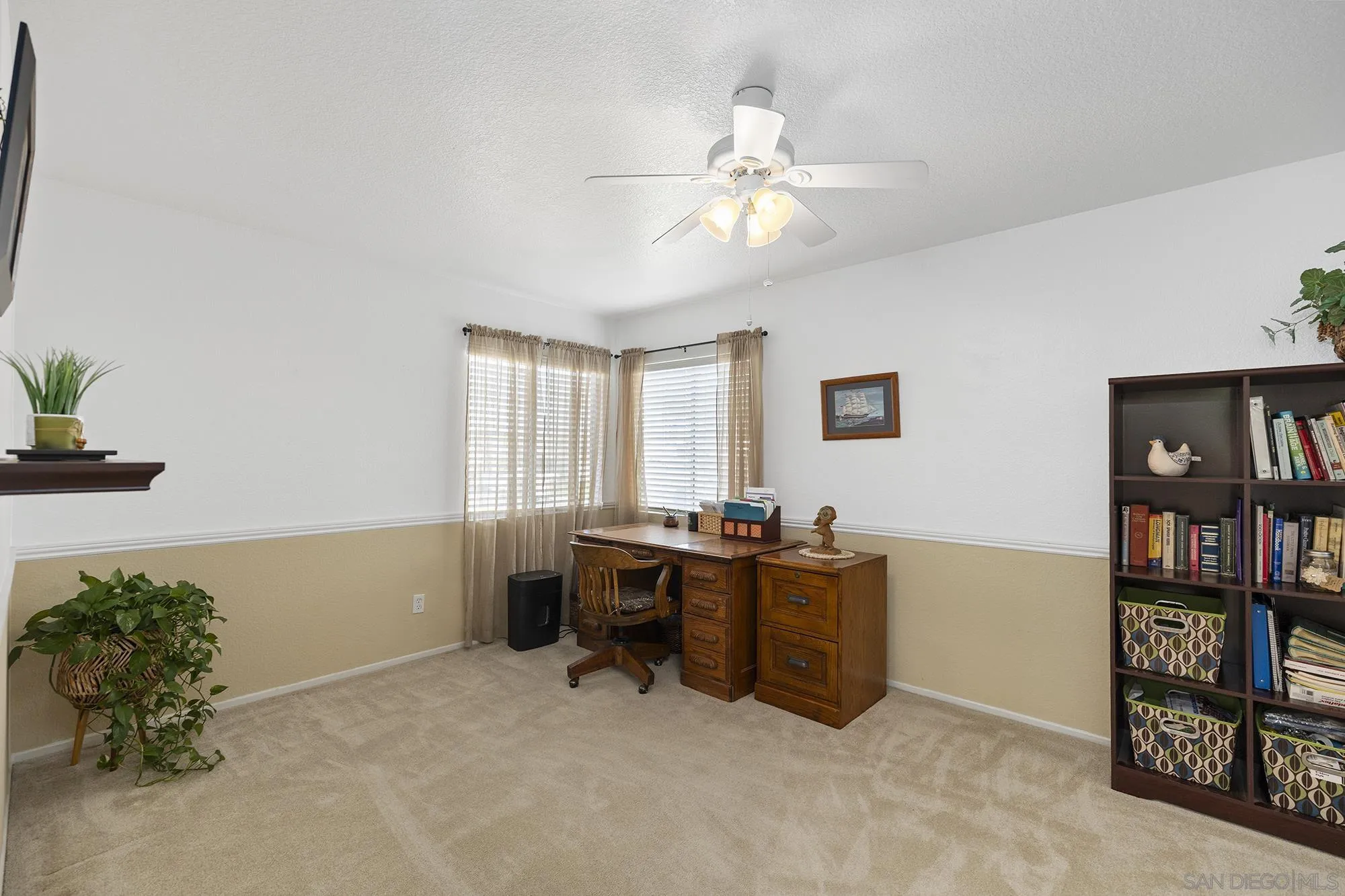 31450 Corte Rimola Temecula, CA 92592 - Photo 18 of 31 a workspace with furniture and window
