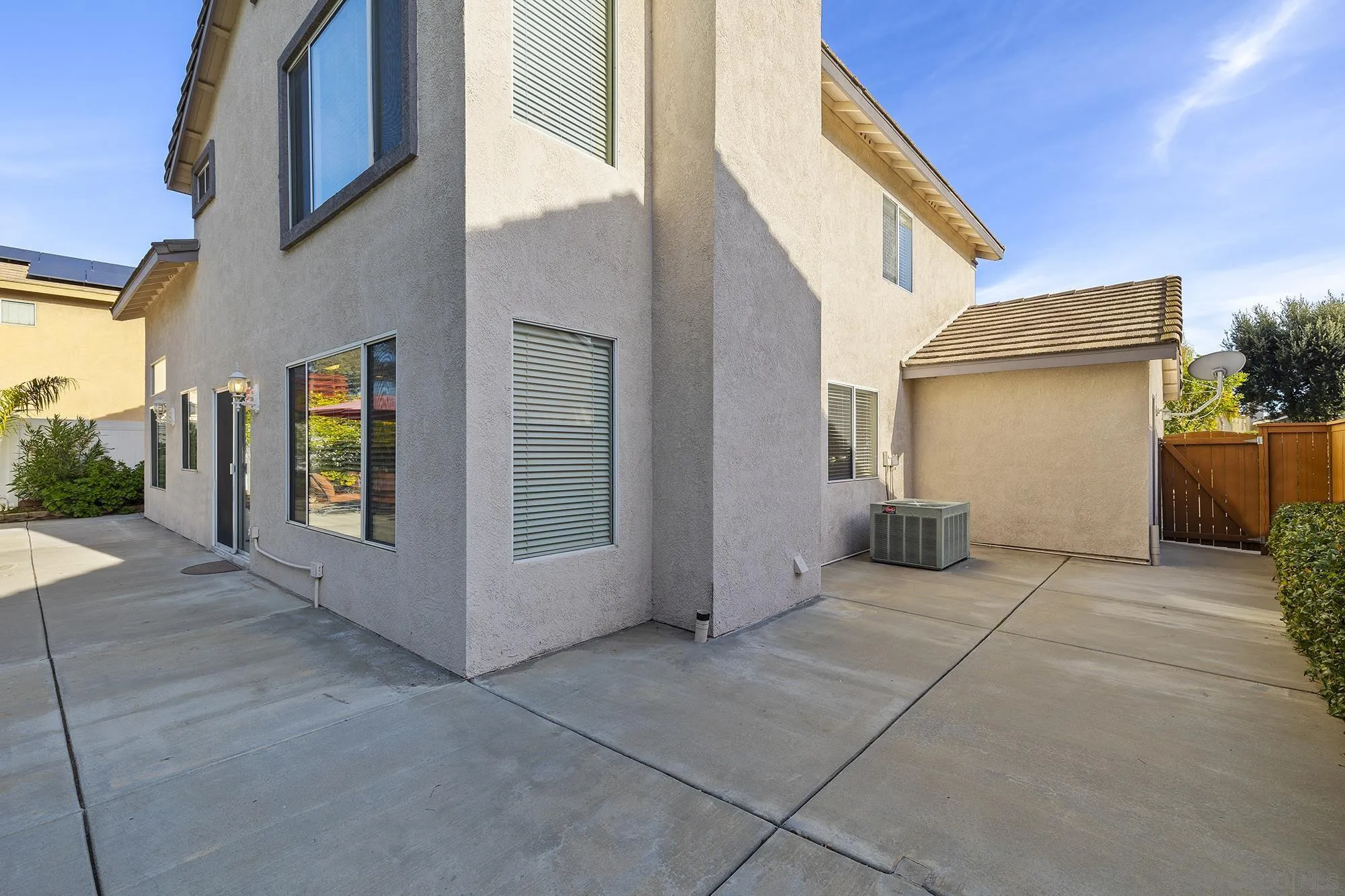 31450 Corte Rimola Temecula, CA 92592 - Photo 21 of 31 a view of a house with entertaining space