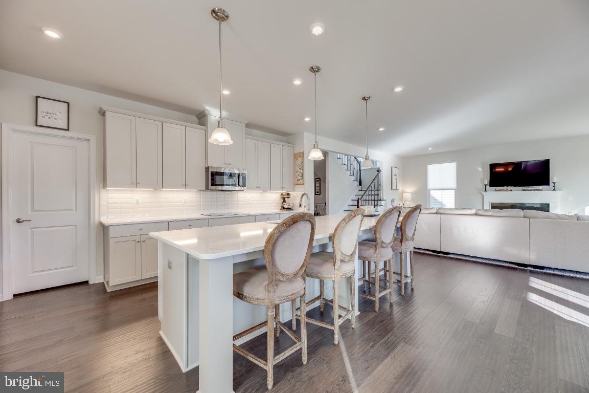 4577 Cotswold Manor Loop Woodbridge, VA 22192 - Photo 16 of 64