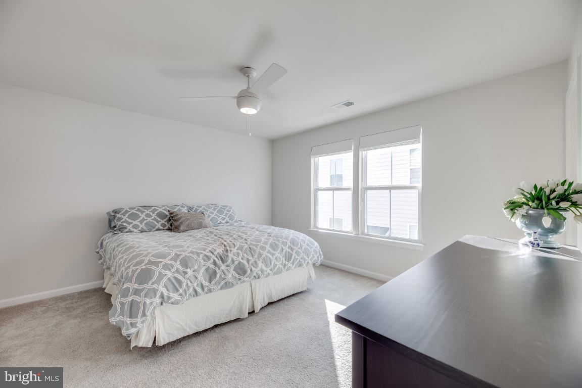 4577 Cotswold Manor Loop Woodbridge, VA 22192 - Photo 39 of 64