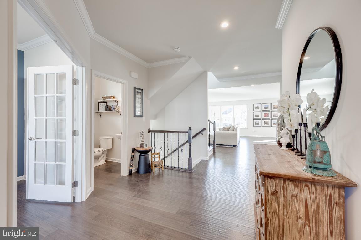 4577 Cotswold Manor Loop Woodbridge, VA 22192 - Photo 4 of 64