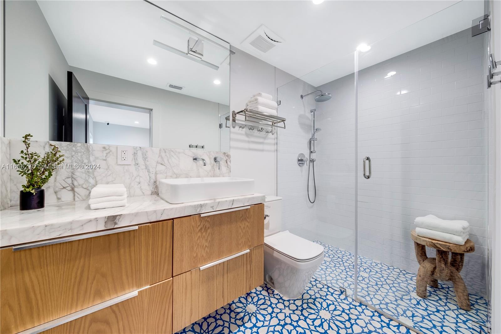 2342 Southwest 25th Terrace Miami, FL 33133 - Photo 27 of 47