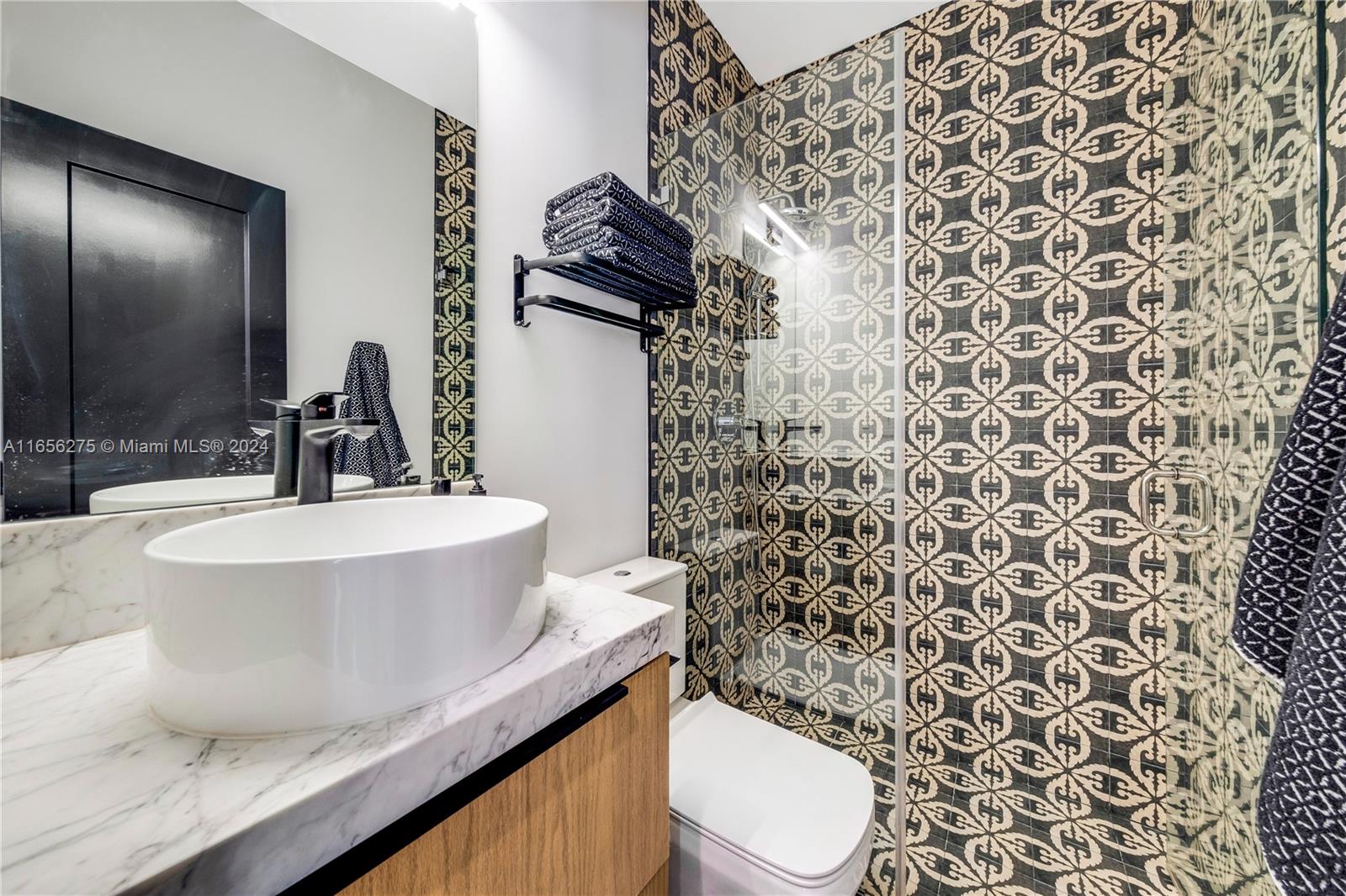 2342 Southwest 25th Terrace Miami, FL 33133 - Photo 31 of 47