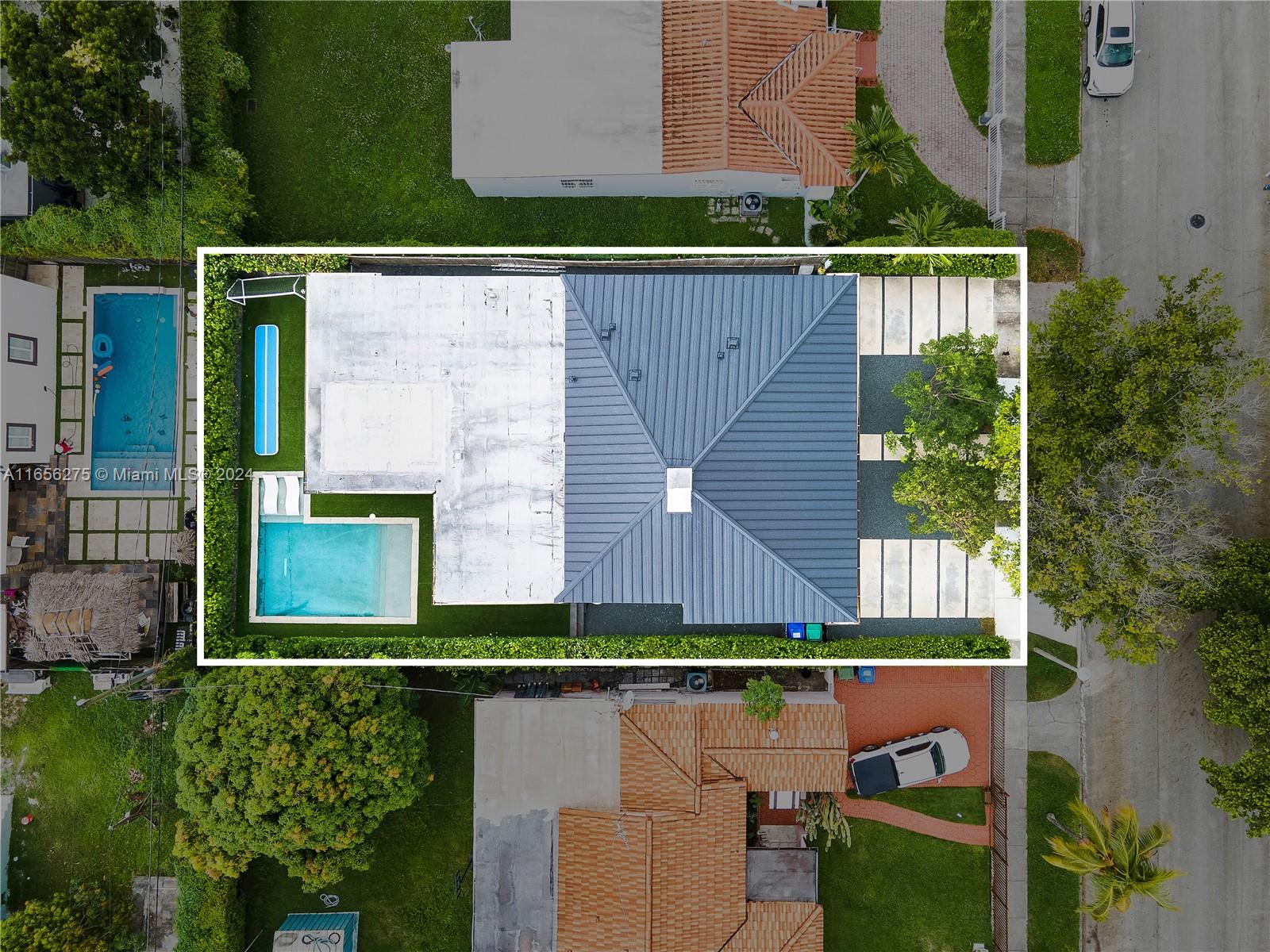 2342 Southwest 25th Terrace Miami, FL 33133 - Photo 42 of 47