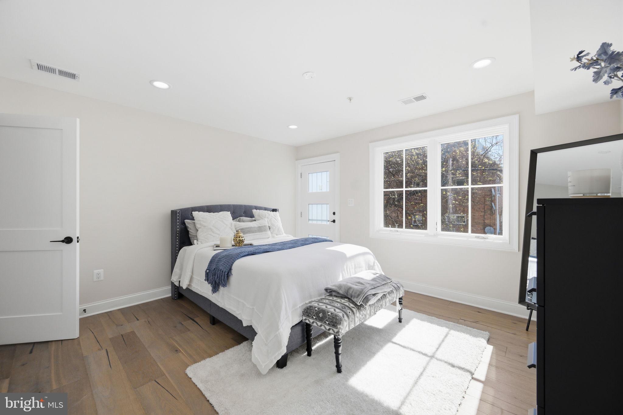 1657 Montello Avenue Northeast, Unit 2 Washington, DC 20002 - Photo 16 of 29