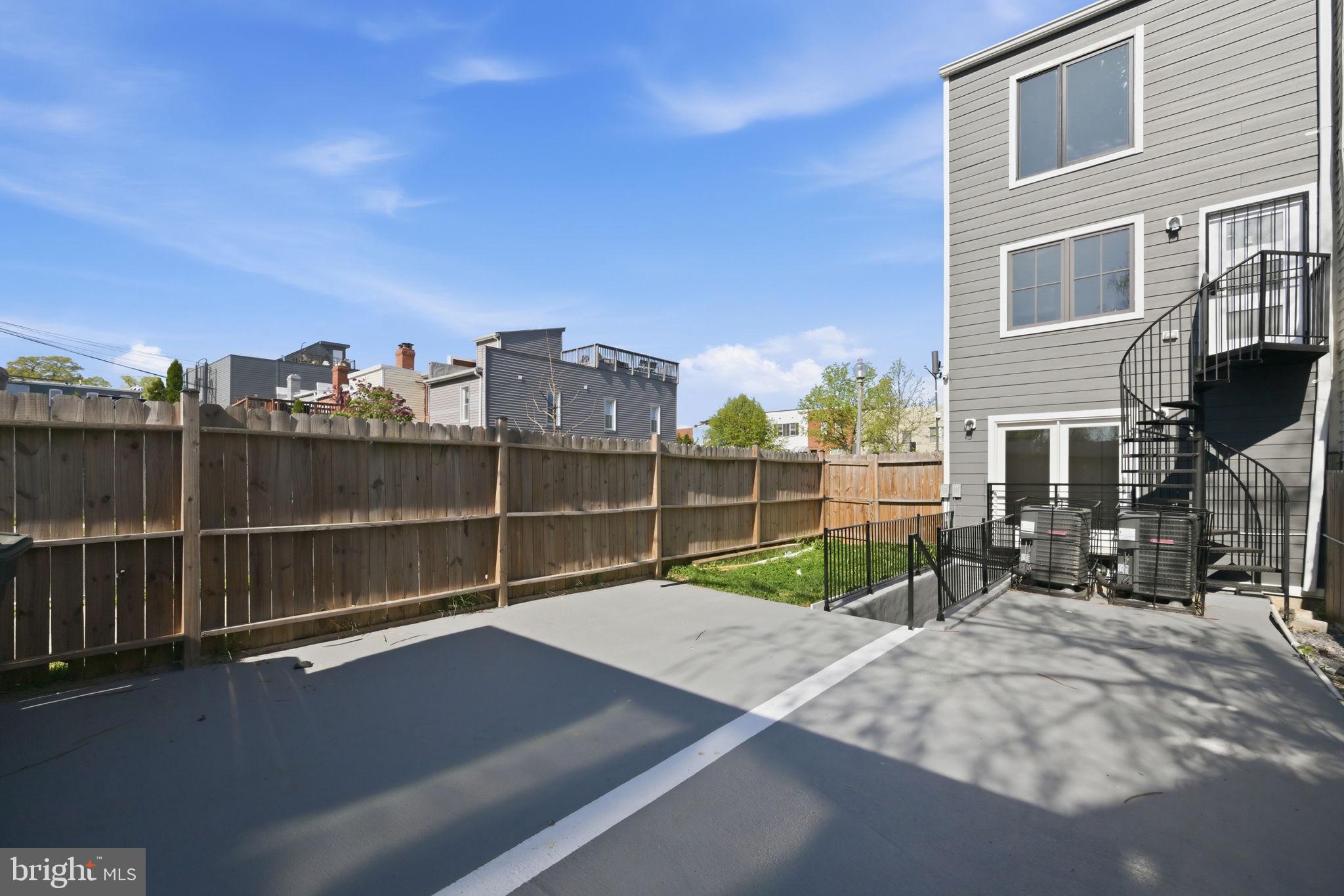 1657 Montello Avenue Northeast, Unit 2 Washington, DC 20002 - Photo 29 of 29