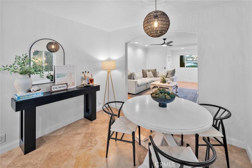 720 3rd Street Encinitas, CA 92024 - Photo 9 of 33 Gallery Image 9