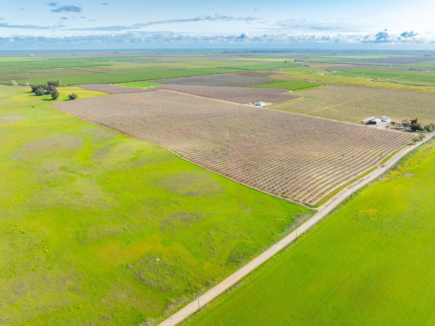 0 County Road 48 Willows, CA 95988 - Photo 12 of 53 a view of an outdoor space and swimming pool