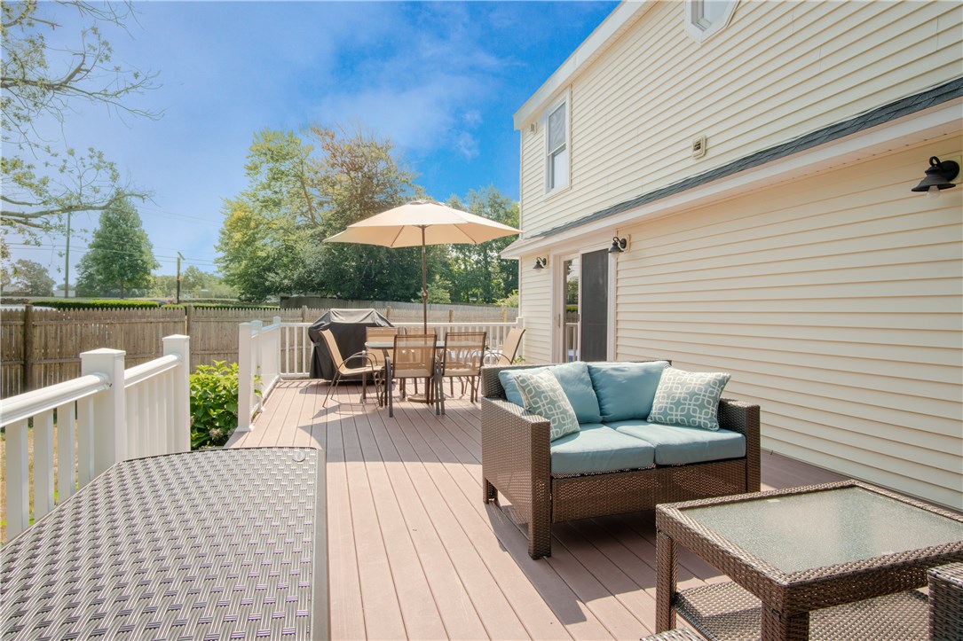 13 Rosedale Court Middletown, RI 02842 - Photo 25 of 33