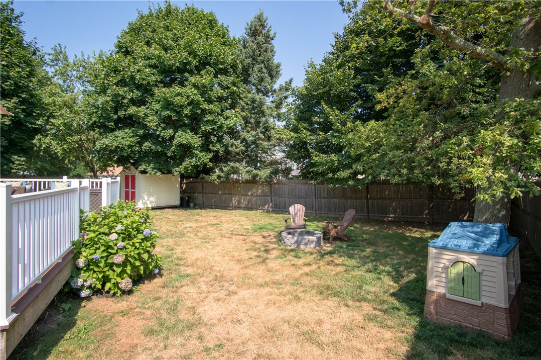 13 Rosedale Court Middletown, RI 02842 - Photo 28 of 33