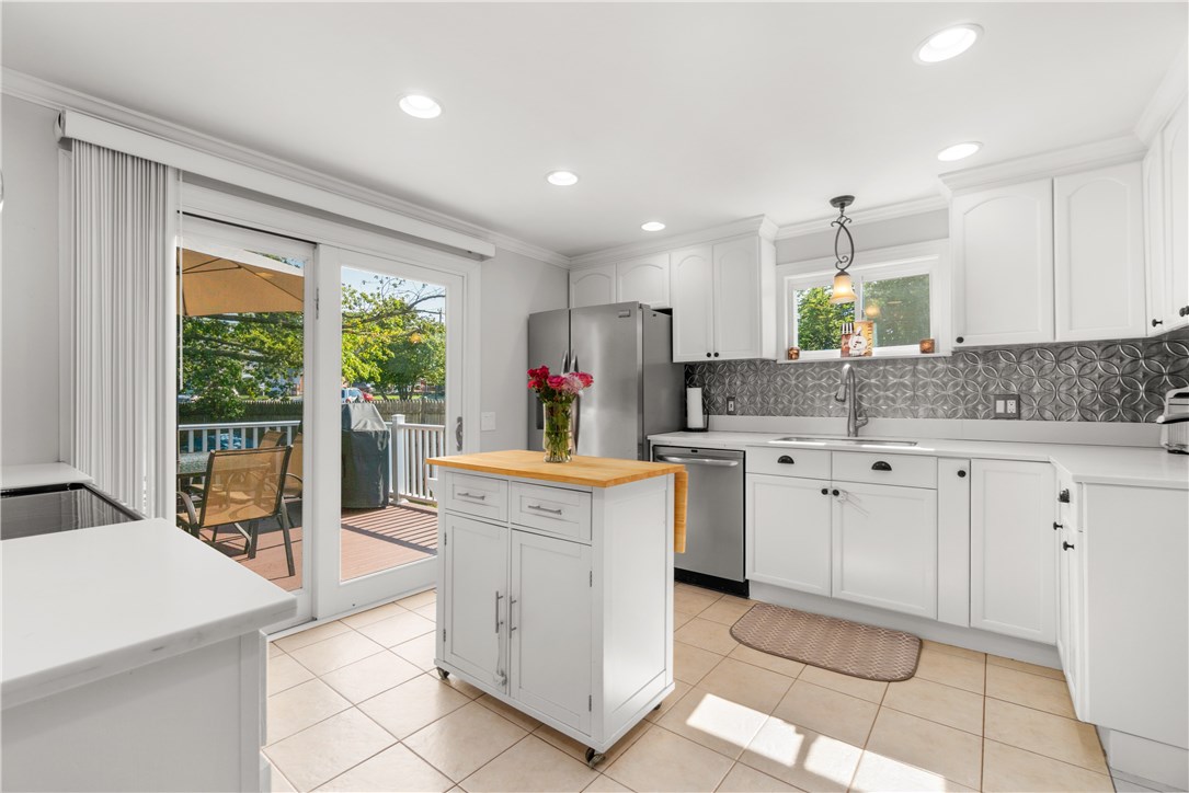 13 Rosedale Court Middletown, RI 02842 - Photo 3 of 33 Large Kitchen - Center Island Conveys with the Home