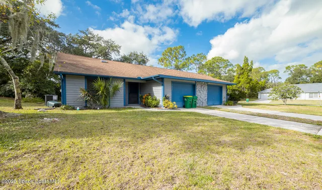 $1,600 | 5612 Sisson Road, Titusville, FL 32780
