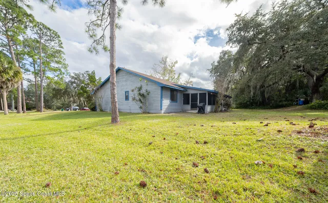 $1,600 | 5612 Sisson Road, Titusville, FL 32780