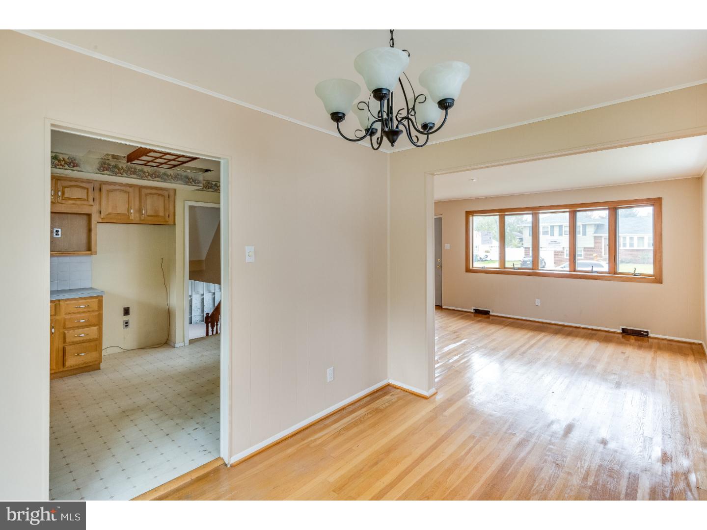 124 Ashbrook Road Cherry Hill, NJ 08034 - Photo 2 of 22 Gallery Image 2