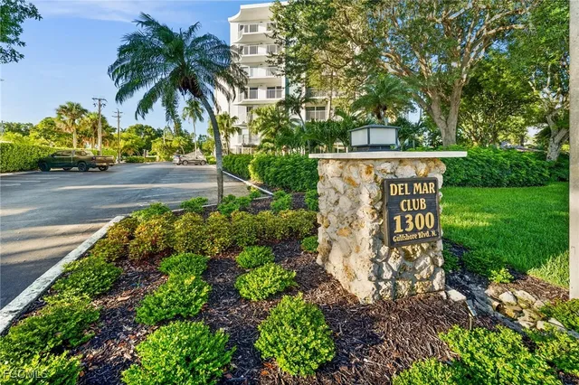 $6,200 | 1300 Gulf Shore Boulevard North, Unit 701, Naples, FL 34102