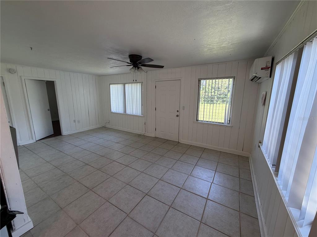 504 5th Street Valrico, FL 33594 - Photo 3 of 7