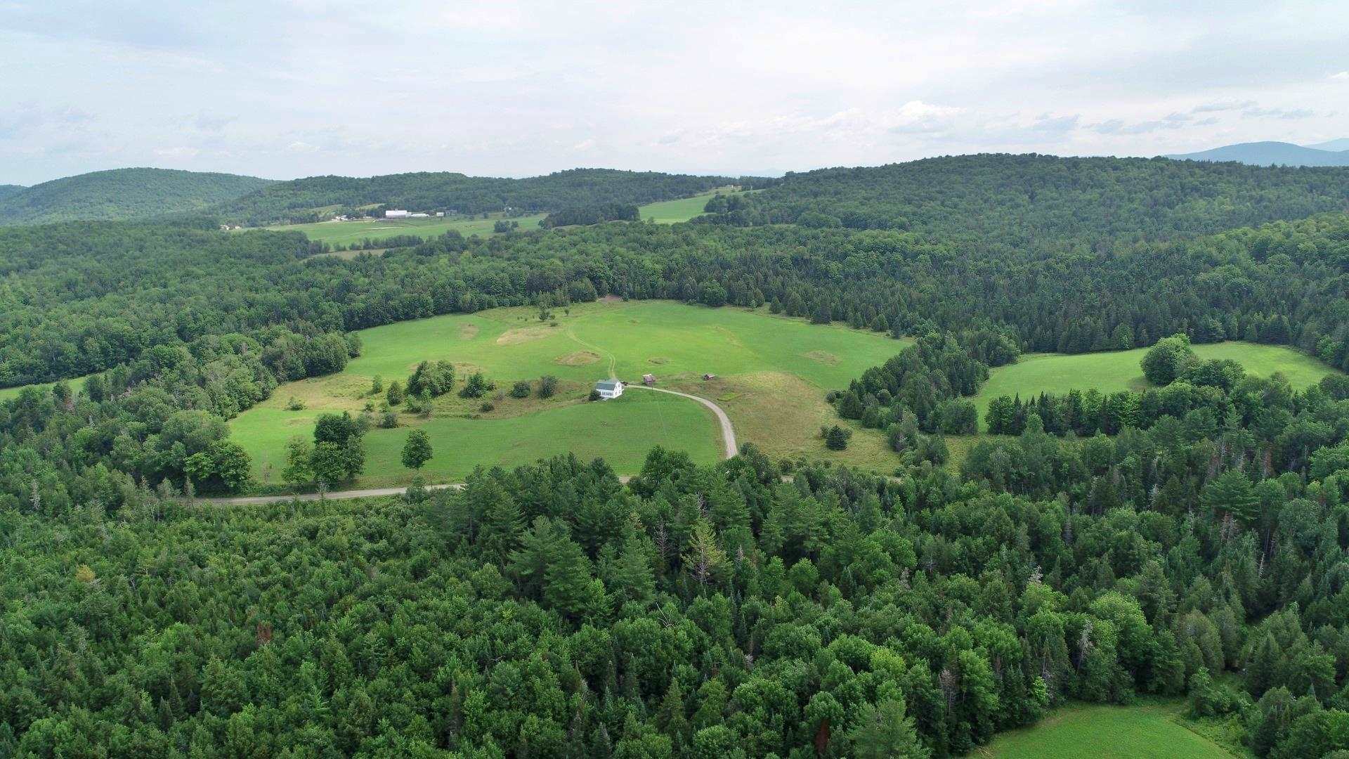 1369 West Glover Road Irasburg, VT 05845 - Photo 6 of 40