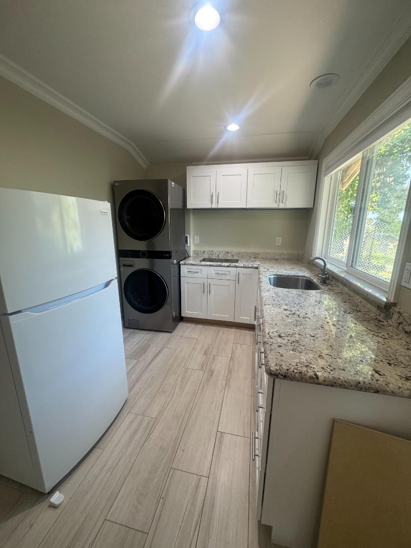 14233 Old Wood Road, Unit STUDIO Saratoga, CA 95070 - Photo 3 of 8