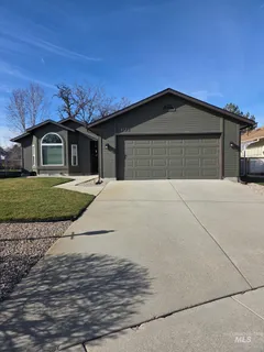 $398,000 | 8513 North Willowdale Drive, Garden City, ID 83714