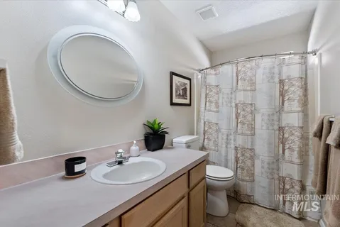 $398,000 | 8513 North Willowdale Drive, Garden City, ID 83714