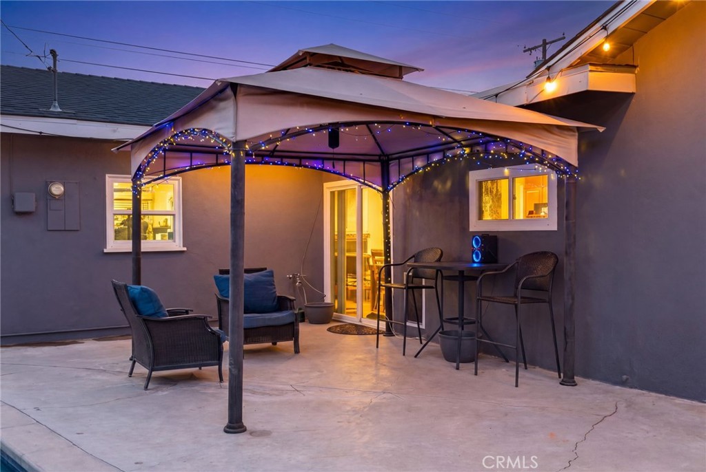 4194 Euclid Court Riverside, CA 92504 - Photo 26 of 29 The canopy stays with the house.
